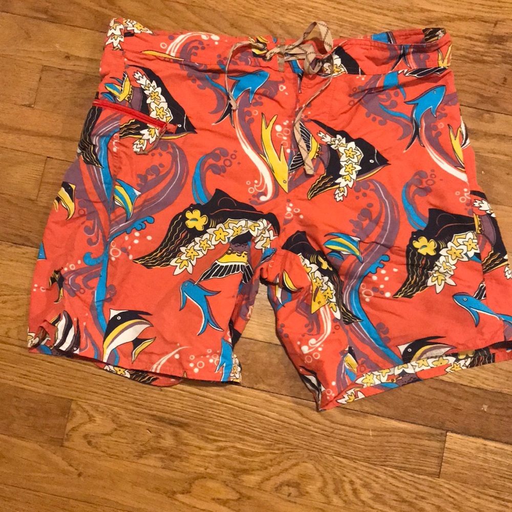 Patagonia Board Shorts Sz 32
